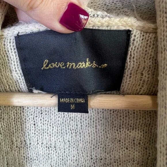 Lovemarks Cozy Gray and Cream Long Cardigan Sweater Size Medium - Picture 4 of 8